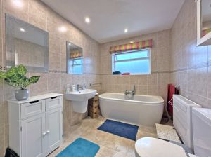 Photo 14- click for photo gallery